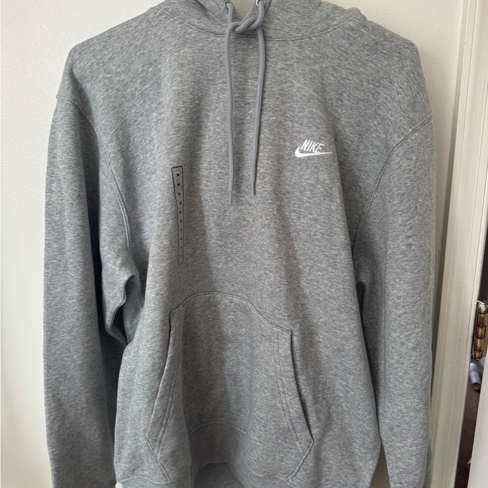 *BNWT** Nike Light Gray Pullover Hoodie